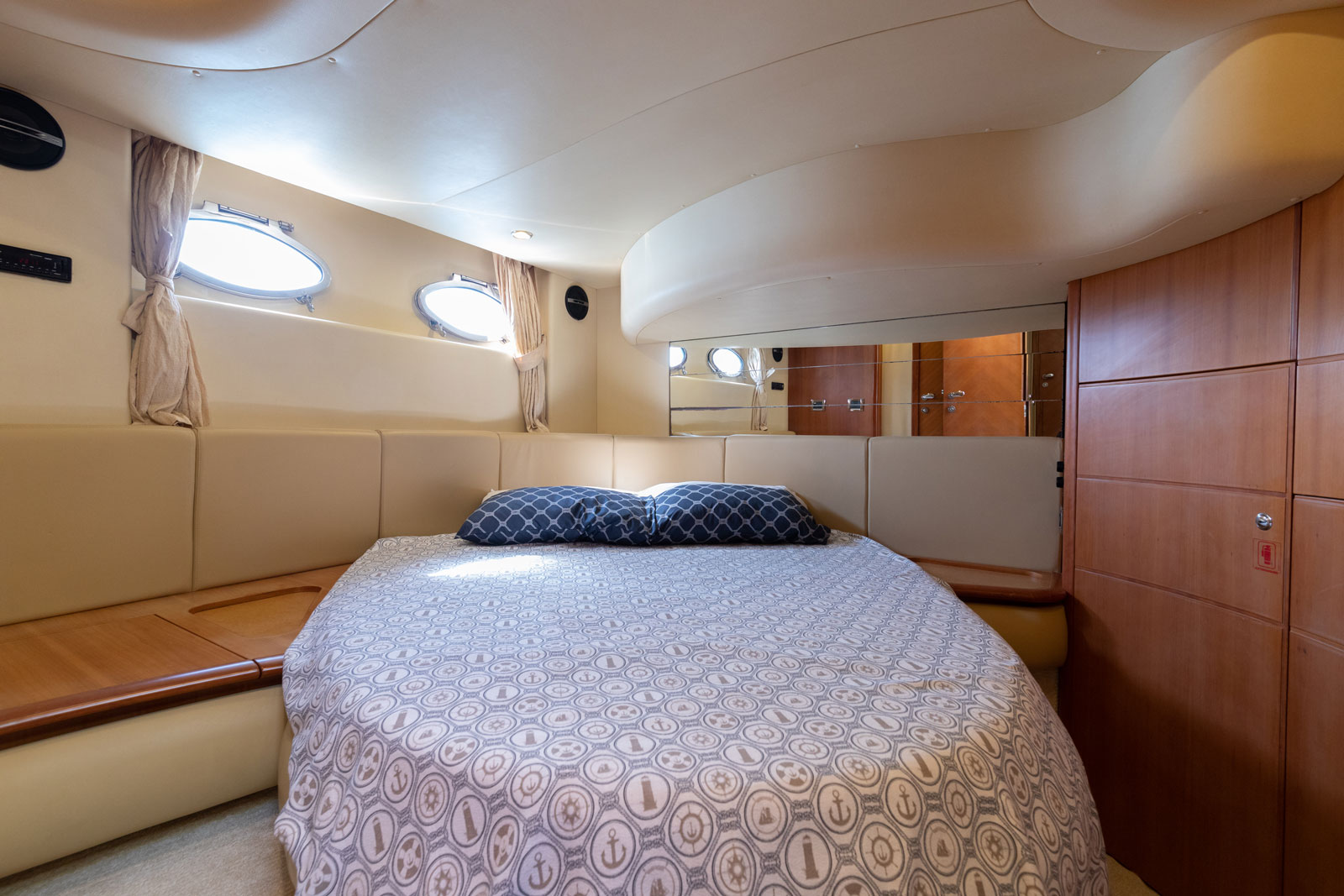 Azimut 46 Galeri 8